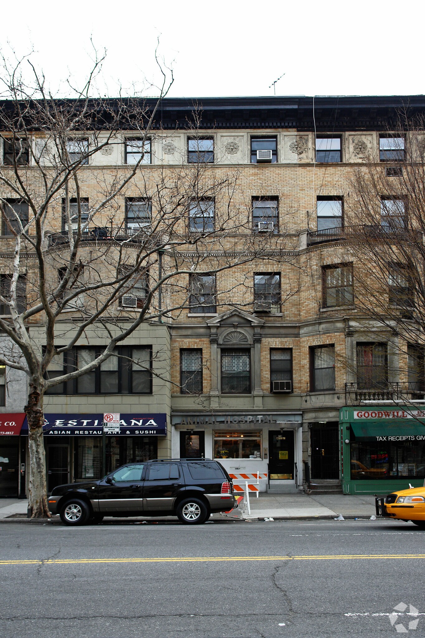 219 W 79th St, New York, NY à louer Photo principale– Image 1 sur 17