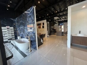 22706-22762 Aspan St, Lake Forest, CA à louer Photo intérieure– Image 2 sur 10