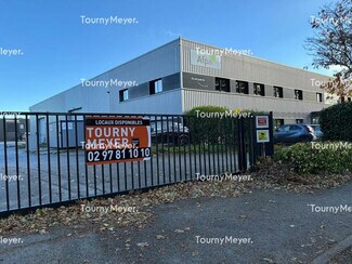 Plus de détails pour Local d'activités à louer