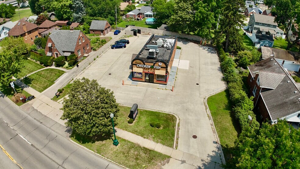 4429 S Wayne Rd, Wayne, MI à vendre - Photo de l’immeuble – Image 2 sur 5