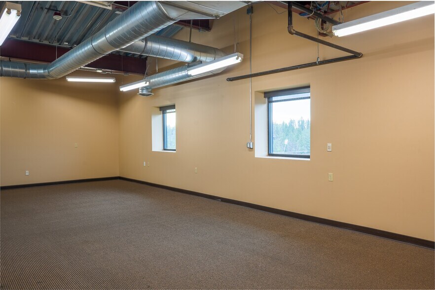 4212 W Sunset Blvd, Spokane, WA à louer - Photo de l’immeuble – Image 2 sur 19