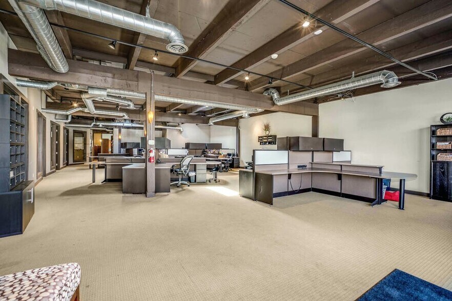 34303 Pacific Hwy S, Federal Way, WA à louer - Photo intérieure – Image 2 sur 25