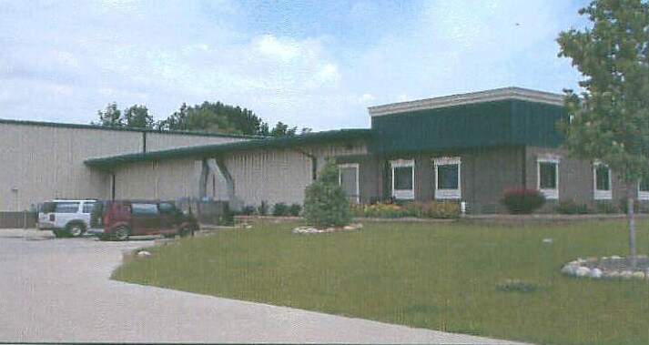 3443 N Main St, East Peoria, IL à louer - Photo de l’immeuble – Image 3 sur 8