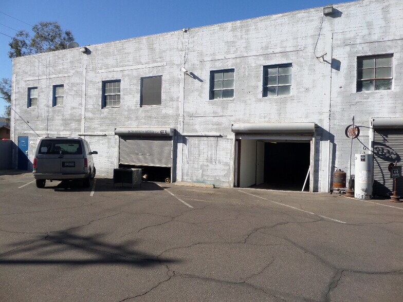 1107-1117 E Van Buren St, Phoenix, AZ à louer - Photo de l’immeuble – Image 2 sur 2