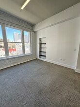 251 Post St, San Francisco, CA à louer Photo intérieure– Image 2 sur 4