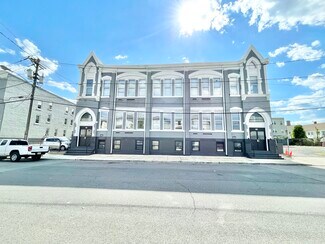 Plus de détails pour 214-228 Msgr Kemezis Pl, Elizabeth, NJ - Bureau à louer