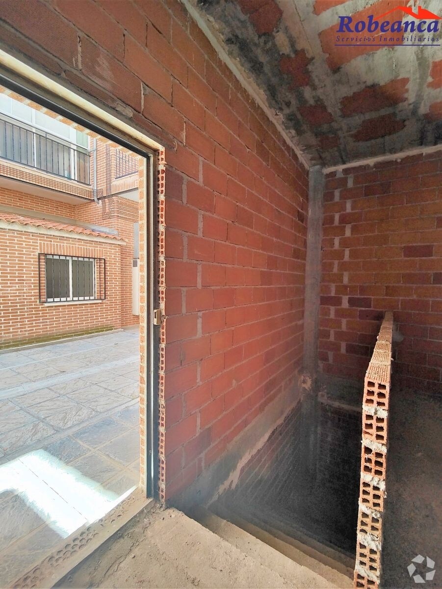 Immeuble residentiel dans Ávila, Ávila à vendre Photo intérieure– Image 1 sur 2