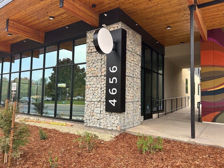 4640 Shasta Dam Blvd, Shasta Lake, CA à louer - Photo de l’immeuble – Image 3 sur 10
