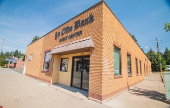 424 S Main St, Troy, ID à vendre Photo intérieure– Image 2 sur 20