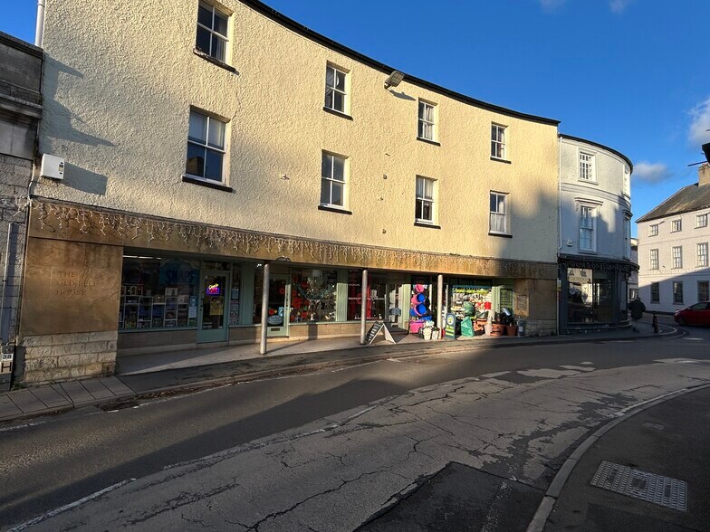 Victoria Pl, Axminster à vendre - Photo de l’immeuble – Image 3 sur 23