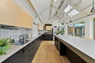 Arnold Cir, Londres à louer Photo intérieure– Image 1 sur 9