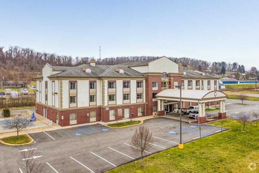 25 Smita Ln, Bentleyville, PA à vendre - Photo principale – Image 1 sur 9