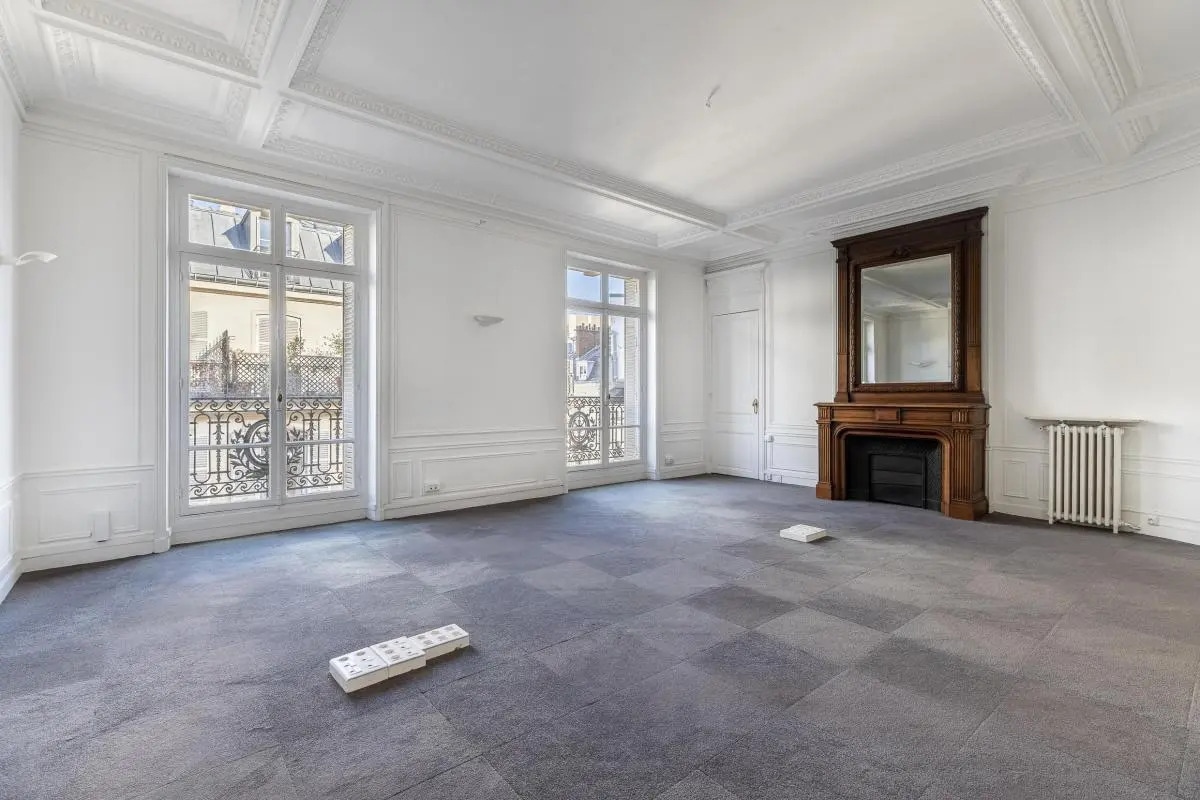 1 Rue De Penthièvre, Paris à louer Photo de l’immeuble– Image 1 sur 12