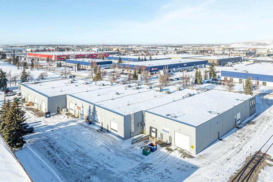16403-16455 117 Av NW, Edmonton, AB à louer - Aérien – Image 3 sur 4