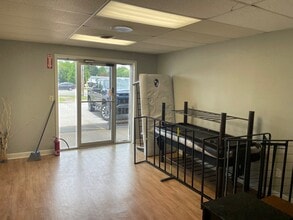 2121 Wilma Rudolph Blvd, Clarksville, TN à louer Photo intérieure– Image 1 sur 9