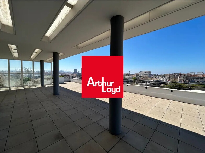 35 Boulevard Du Capitaine Geze, Marseille à louer - Photo de l’immeuble – Image 1 sur 21