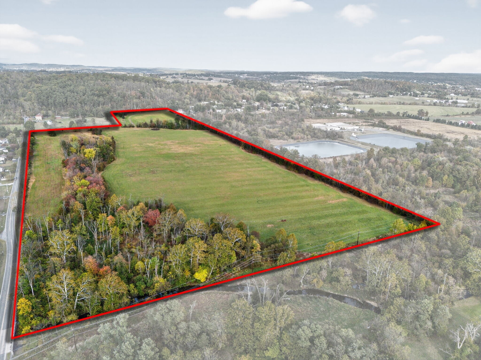 160 Spring Garden Dr, Bechtelsville, PA à vendre Photo de l’immeuble– Image 1 sur 4