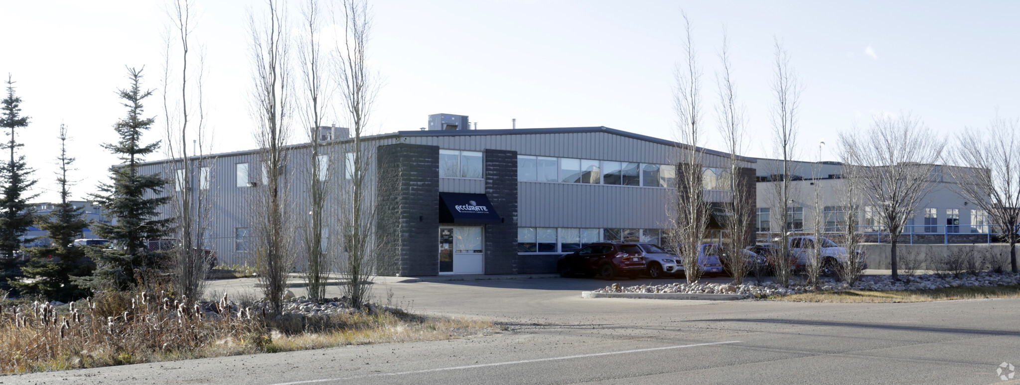 189-199 Pembina Rd, Strathcona County, AB à louer Photo de l’immeuble– Image 1 sur 5