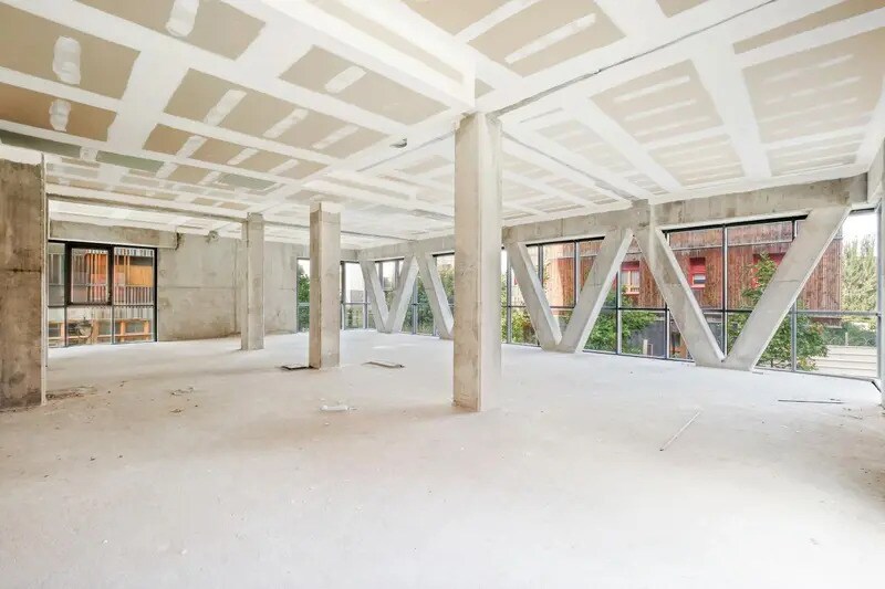 Immeuble residentiel dans L'île-Saint-Denis à vendre - Photo intérieure – Image 3 sur 14