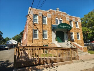 Plus de détails pour 37 Orlando St, West Haven, CT - Spécialisé à vendre