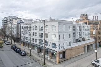 Plus de détails pour 511 W 7th Ave, Vancouver, BC - Logement à vendre