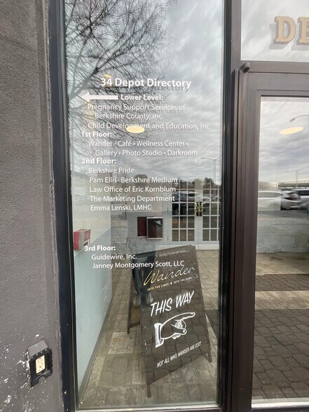 34 Depot St, Pittsfield, MA à louer - Photo de l’immeuble – Image 2 sur 14