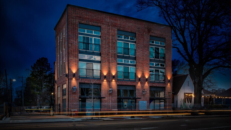 999 S Cooper St, Memphis, TN à louer - Photo de l’immeuble – Image 3 sur 7