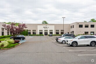 611 Industrial Way W, Eatontown, NJ - Vue aérienne  vue de carte
