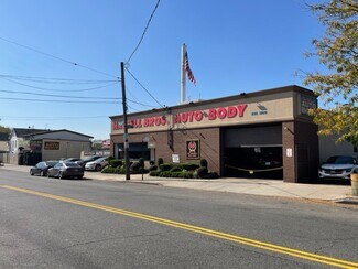 Plus de détails pour 14610 Guy R Brewer Blvd, Jamaica, NY - Industriel/Logistique à vendre
