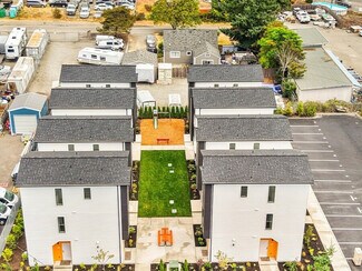 Plus de détails pour 7519 Grange St W, Lakewood, WA - Logement à vendre