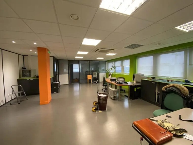 Bureau dans Orléans à louer - Photo intérieure – Image 2 sur 4