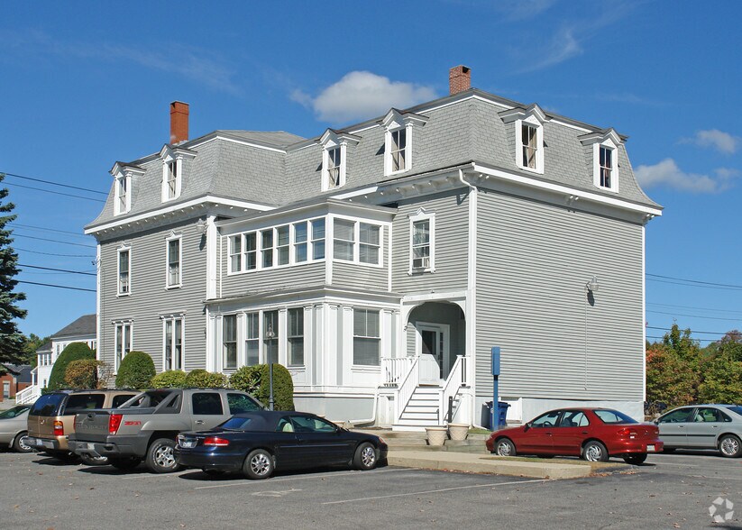 445 Main St, Saco, ME à louer - Photo de l’immeuble – Image 2 sur 19