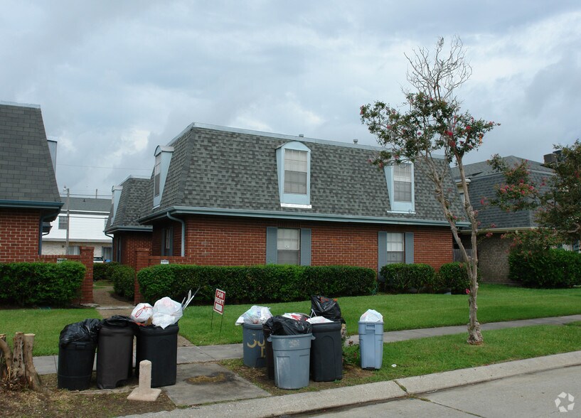 3008 Houma Blvd, Metairie, LA à vendre - Photo de l’immeuble – Image 2 sur 6