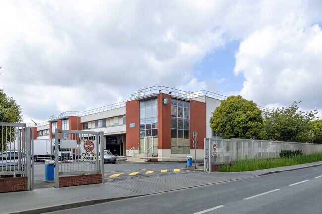 Plus de détails pour 50 Rue Ardoin, Saint-Ouen-sur-Seine - Local d'activités à louer