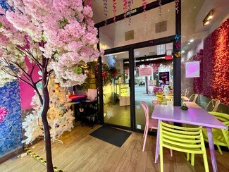 Plus de détails pour Local commercial à louer