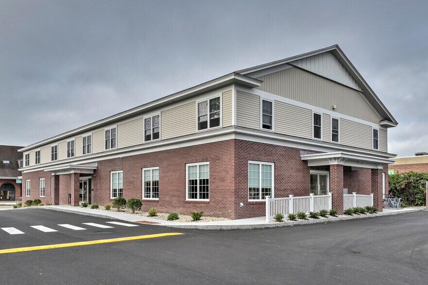 145 Gilbo Ave, Keene, NH à vendre - Photo principale – Image 1 sur 1
