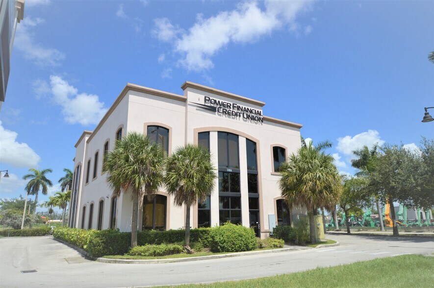 33004 S Dixie Hwy, Florida City, FL à louer - Photo de l’immeuble – Image 2 sur 10