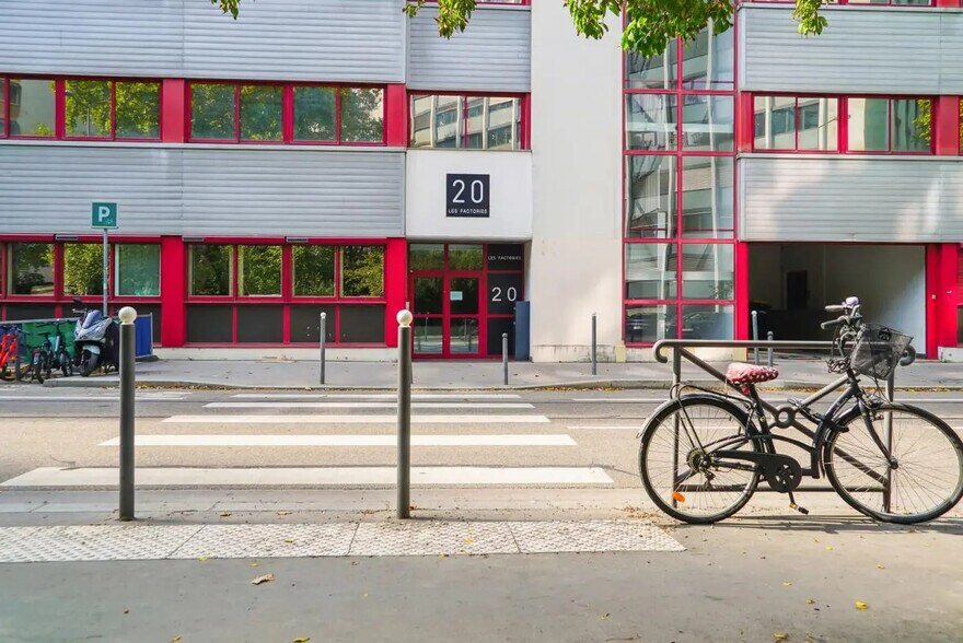 20 Rue Louis Guérin, Villeurbanne à louer - Photo de l’immeuble – Image 2 sur 14