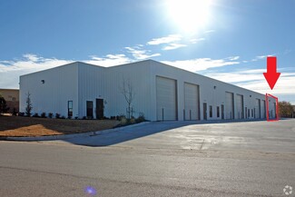 Plus de détails pour 3400 Bart Conner Dr, Norman, OK - Industriel/Logistique à louer