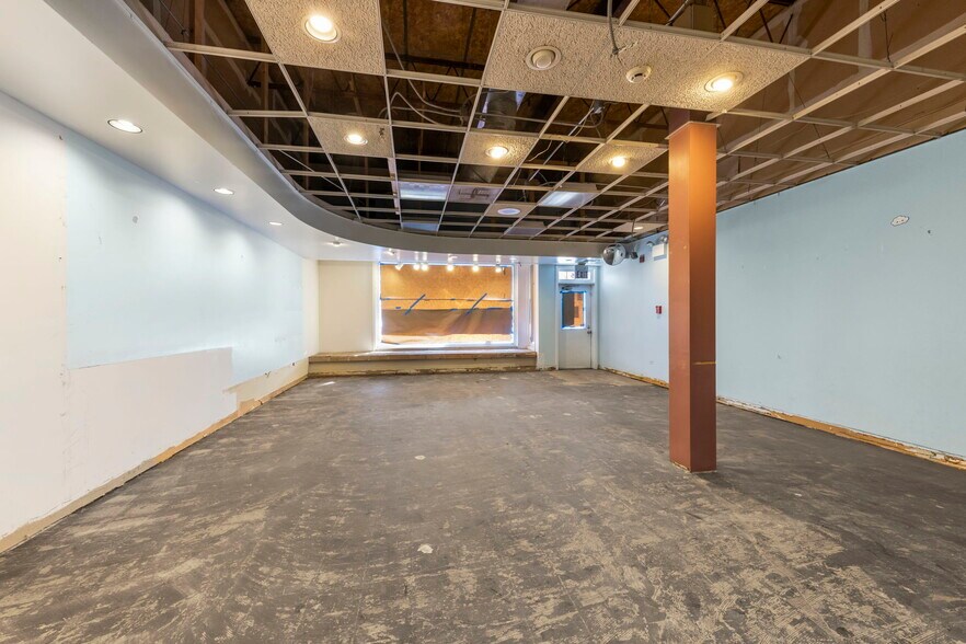 111-123 Jefferson Ave, Naperville, IL à louer - Photo de l’immeuble – Image 2 sur 11
