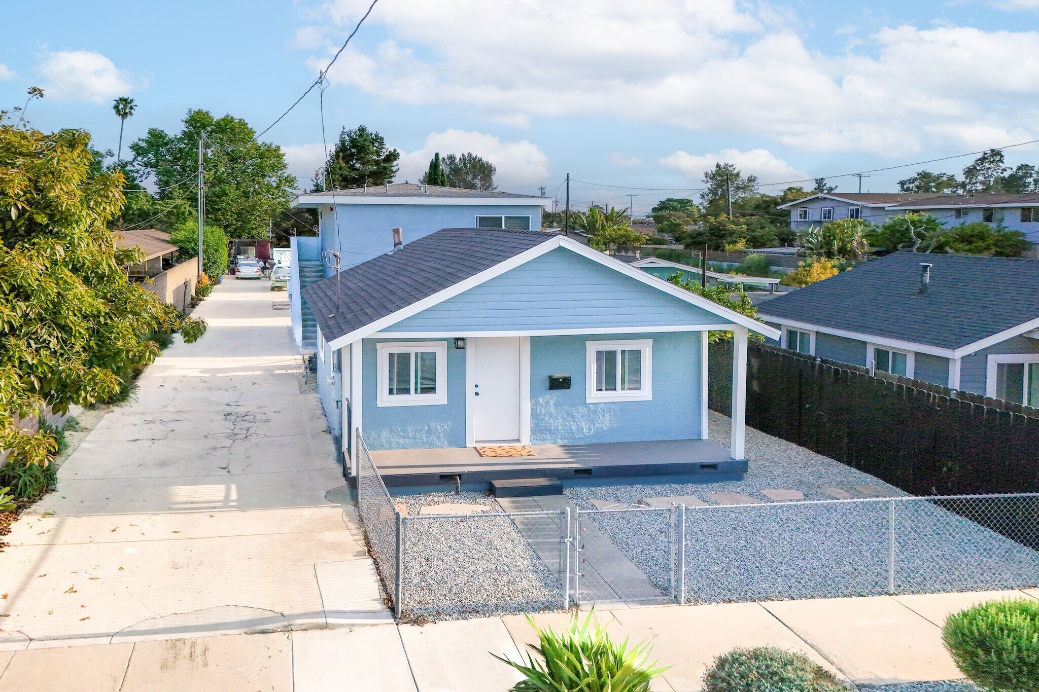 132-138 W Ramona St, Ventura, CA à vendre Photo de l’immeuble– Image 1 sur 20
