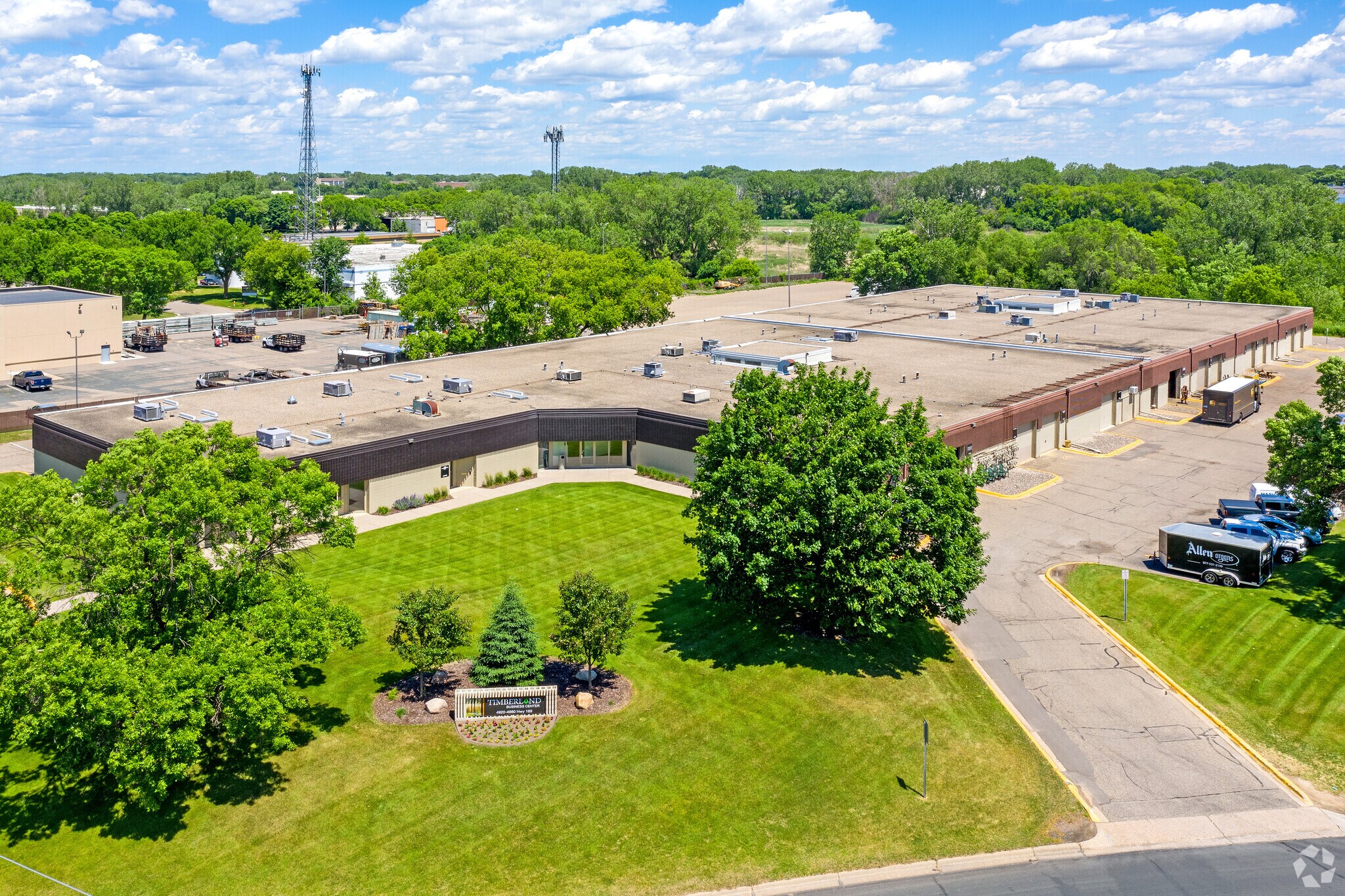 4920-4980 Highway 169 N, New Hope, MN à louer Photo de l’immeuble– Image 1 sur 3
