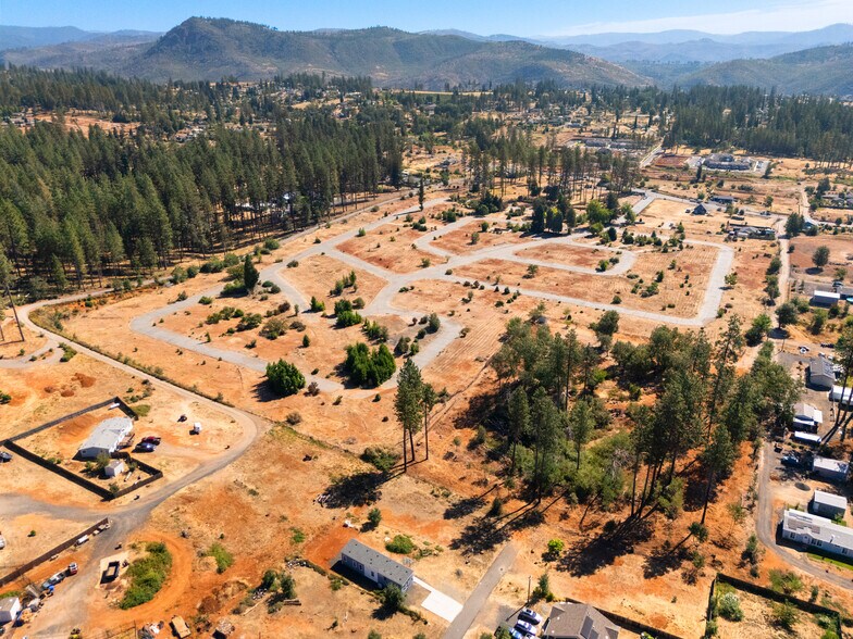 1400 Kilcrease Cir, Paradise, CA à vendre - Photo de l’immeuble – Image 2 sur 8