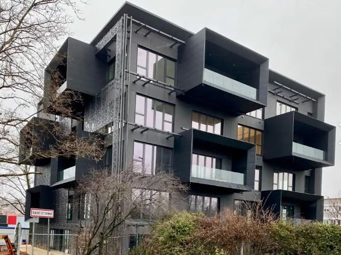 Bureau dans Saint-Étienne à louer - Photo de l’immeuble – Image 1 sur 9