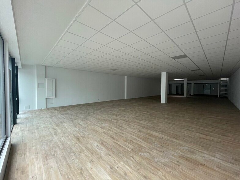 Local commercial dans Lorient à louer - Photo intérieure – Image 2 sur 5