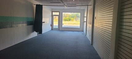 334-428 S Washington Blvd, Sarasota, FL à louer Photo intérieure– Image 1 sur 2
