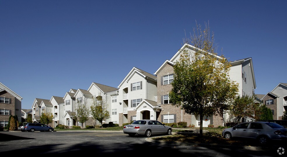 1200 Greenfield Pl, O'Fallon, IL à vendre - Photo de l’immeuble – Image 2 sur 90