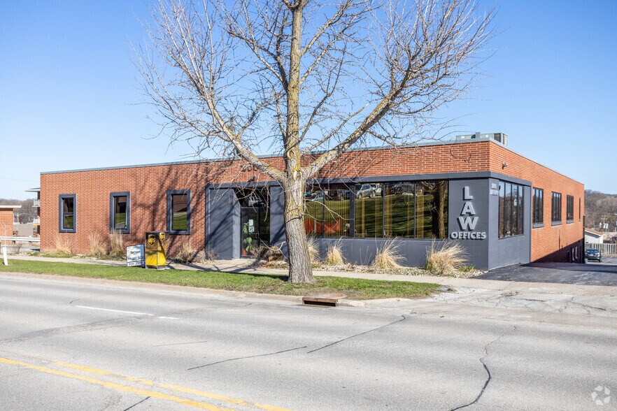 2501 Grand Ave, Des Moines, IA à louer - Photo principale – Image 1 sur 5