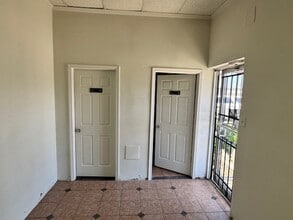 5645 Hillcroft Ave, Houston, TX à louer Photo intérieure– Image 1 sur 9