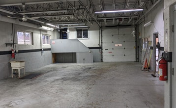 1217 S Trooper Rd, Norristown, PA à louer Photo de l’immeuble– Image 1 sur 12